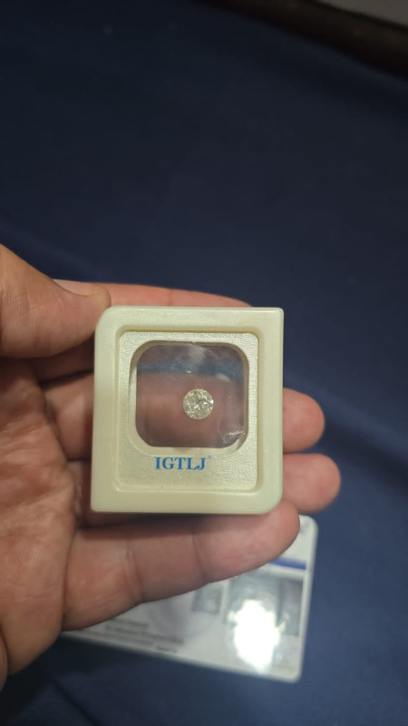 Natural Loose Diamond  (Heera)